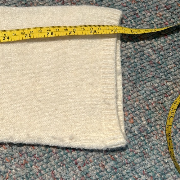 Anthro Akemi&Kim Cream Ladies Cowl Neck Sweater size Large - Picture 7 of 10